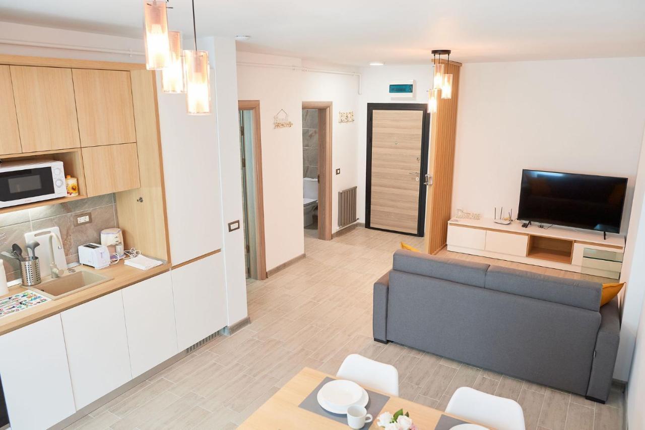 Opal Luxury Apartment 109 Spa N Pool Beach Resort Năvodari Eksteriør billede